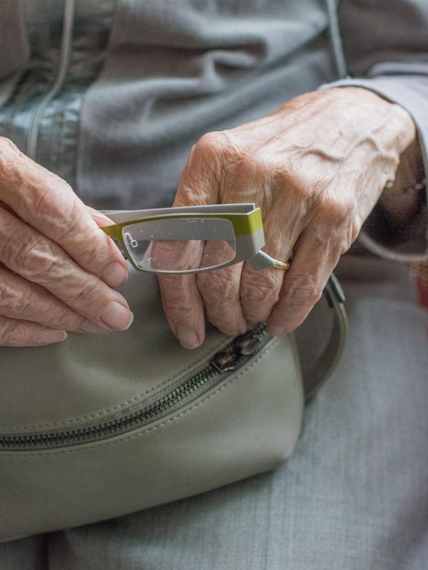 Morte, libertà e DAT: quali spazi riconosce la legge in Italia?